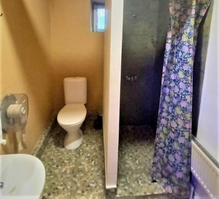 צ'יסינאו Bern Hostel מראה חיצוני תמונה
