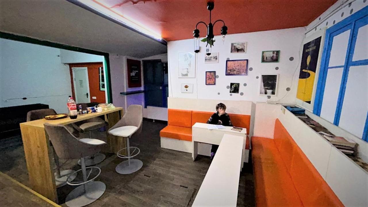 צ'יסינאו Bern Hostel מראה חיצוני תמונה