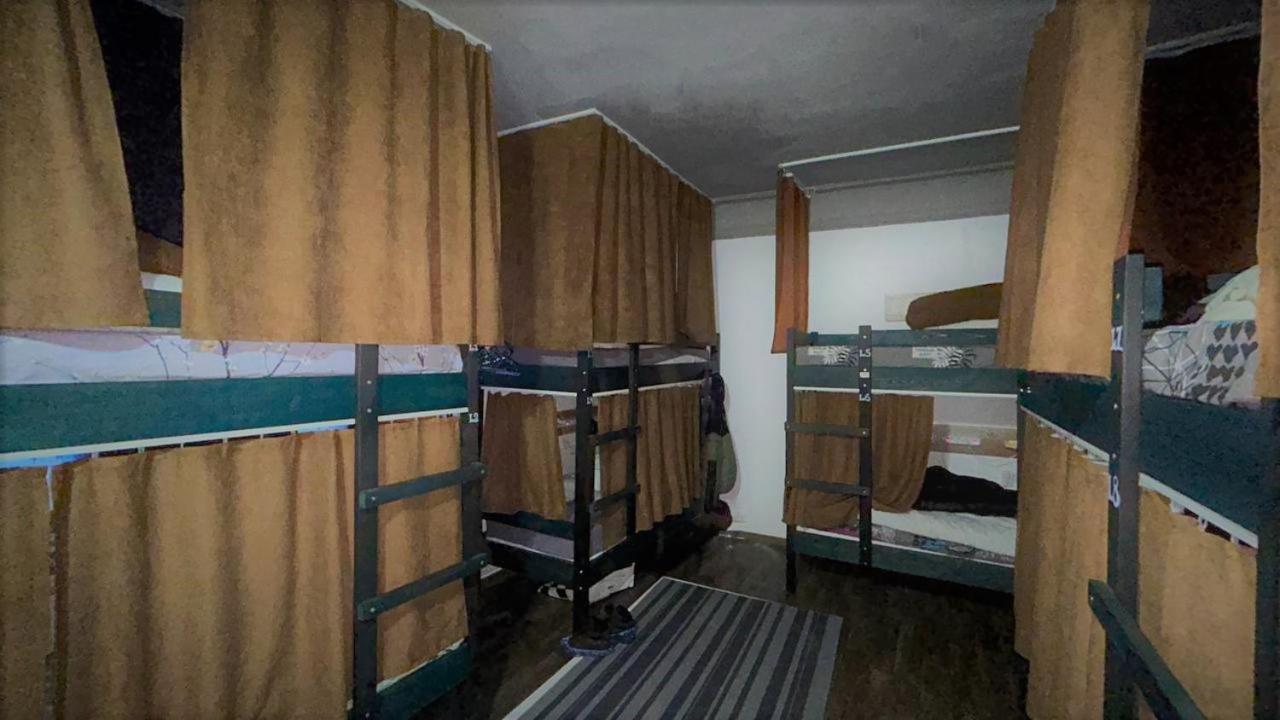 צ'יסינאו Bern Hostel מראה חיצוני תמונה