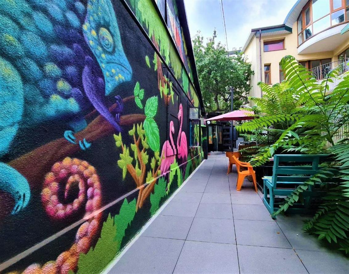 צ'יסינאו Bern Hostel מראה חיצוני תמונה
