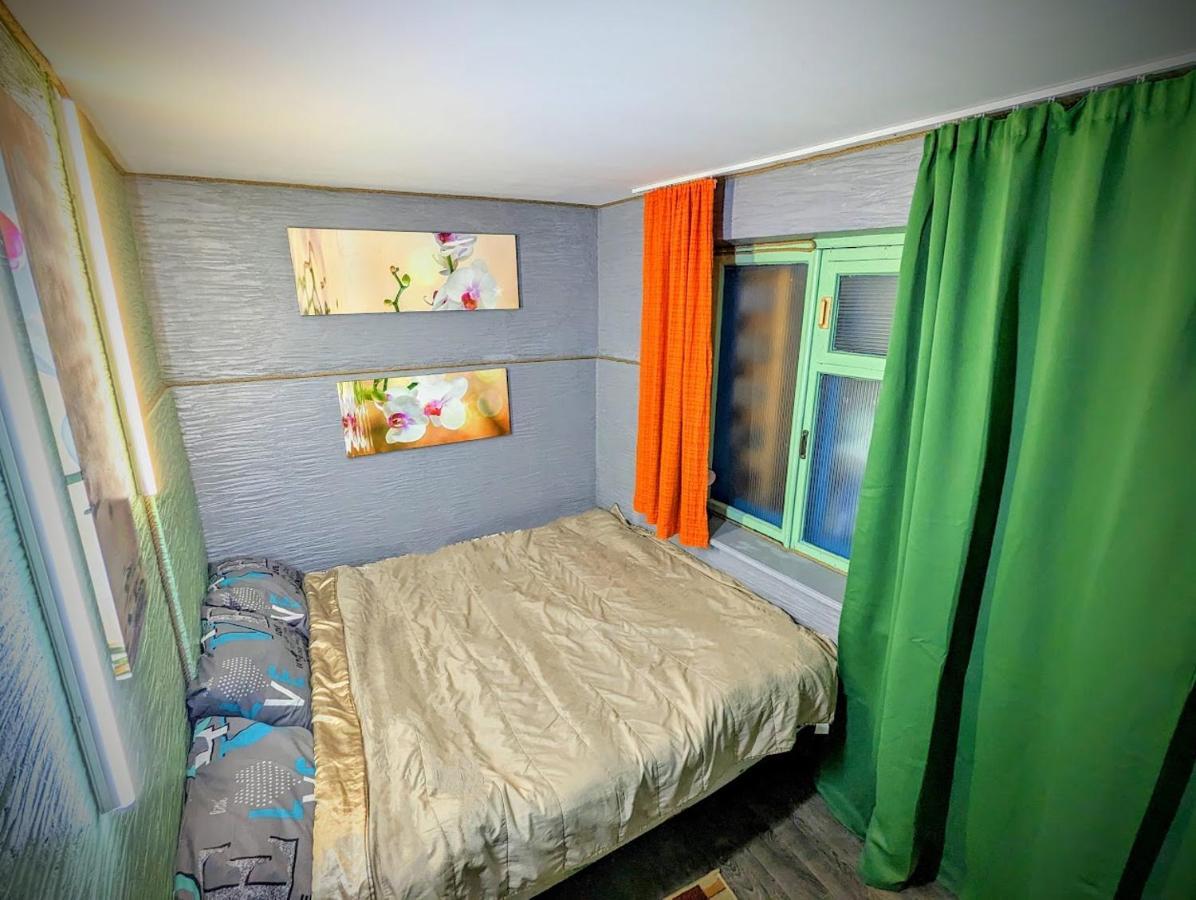 צ'יסינאו Bern Hostel מראה חיצוני תמונה